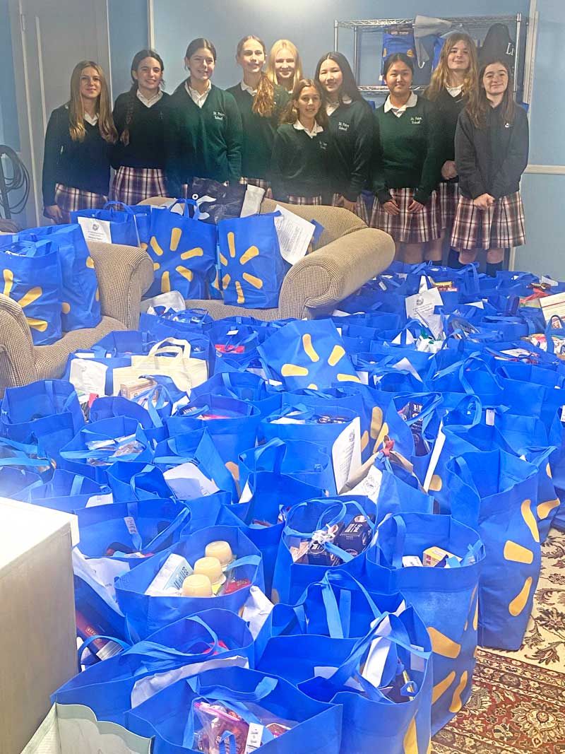 St. Peters donated 350 bags of food! Thank you!